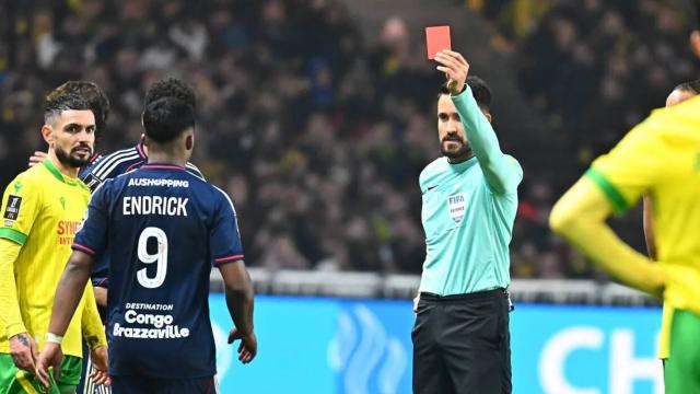 BOB半岛体育-5场5球好状态被打断，皇马外租小将恩德里克染红